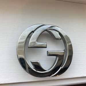 Large silver Gucci belt buckle